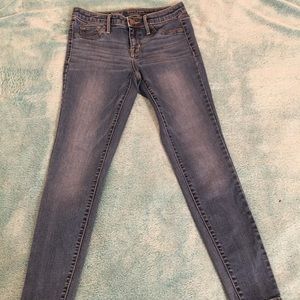 Mid-Rise Denim Jeggings 👖✨